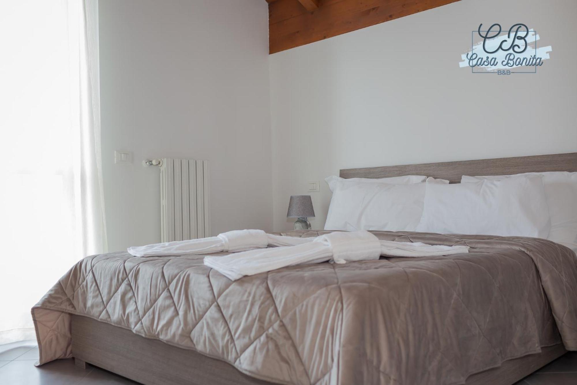 Casa Bonita Rho Aparthotel Kültér fotó