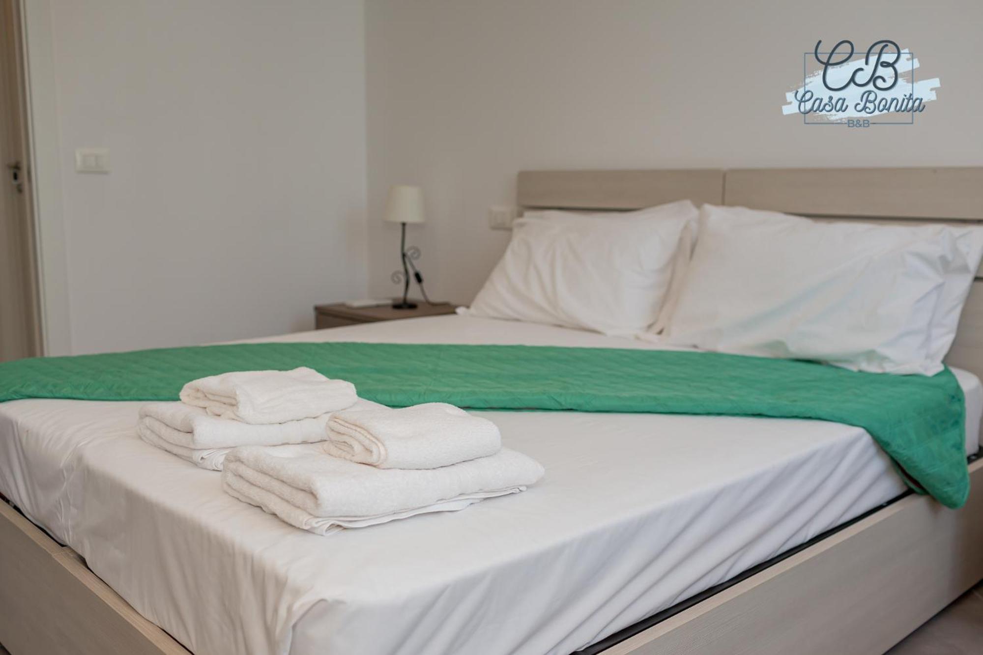 Casa Bonita Rho Aparthotel Kültér fotó